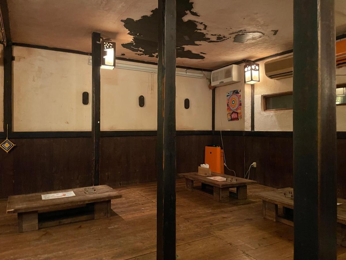 Hotel 月光荘沖縄 Naha Exterior foto