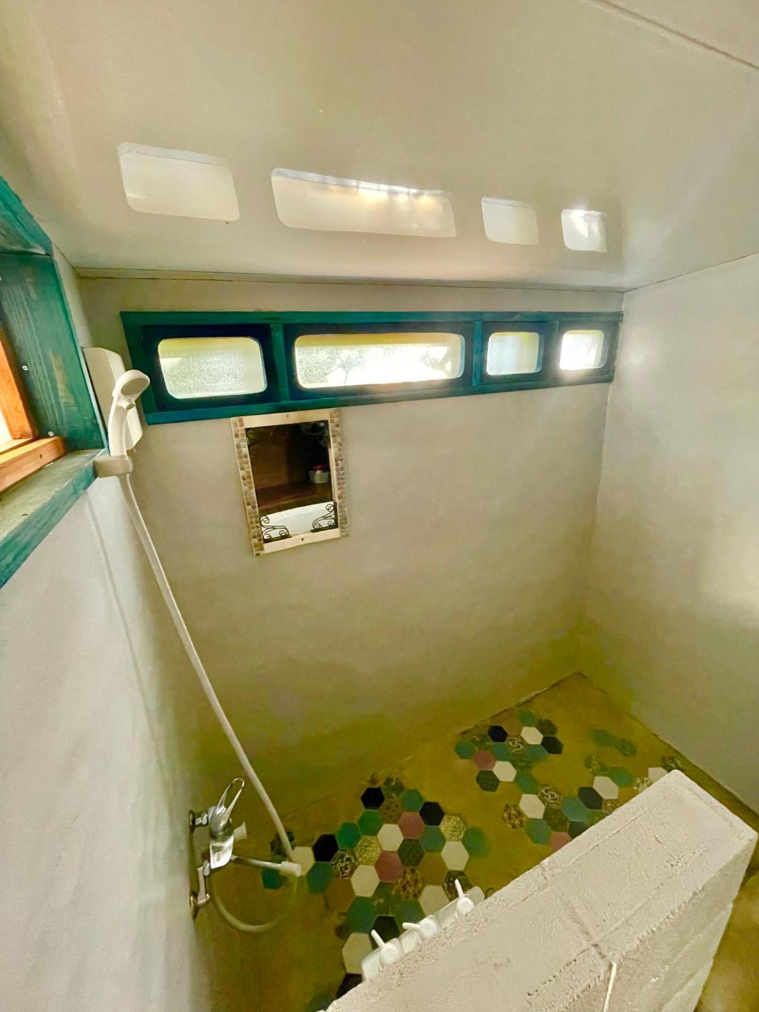 Hotel 月光荘沖縄 Naha Exterior foto